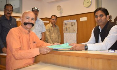 कांगड़ा-चंबा संसदीय क्षेत्र के लिए चार प्रत्याशियों ने दाखिल किया नामांकन