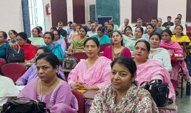 डाइट में आयोजित दो दिवसीय प्रशिक्षण कार्यशाला में  नाहन खण्ड के 80 प्राथमिक अध्यापकों ने भाग लिया