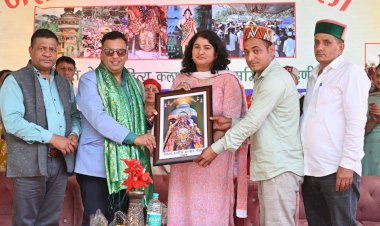 उपायुक्त  कुल्लू तोरुल एस  रवीश  ने किया जिला स्तरीय  बंजार  मेले के  का शुभारंभ