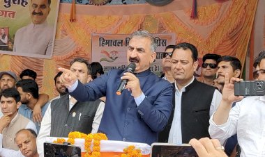 बिकने और खरीदने वालों को सबक सिखायेगी जनताः सीएम