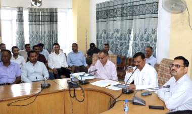 माइक्रो ऑब्जर्वर मतदान प्रक्रिया का गहनता से करें अवलोकन : जंग बहादुर