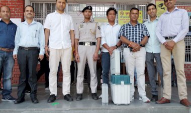 बड़ा भंगाल के लिए बैजनाथ से पोलिंग दल रवाना