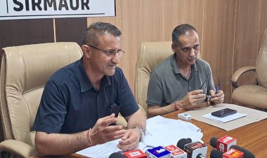 सिरमौर में 4,04,662  मतदाता करेंगे अपने मतों का इस्तेमाल,  एक जून को होने वाले मतदान के लिए सभी तैयारियां पूर्ण-सुमित खिमटा