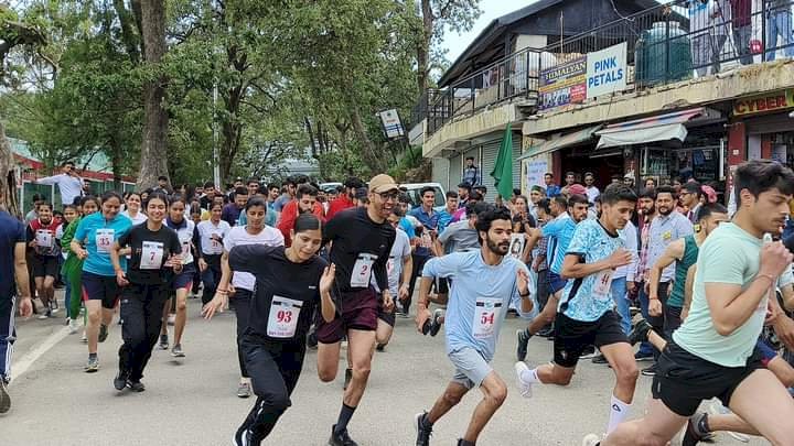 विद्यार्थी परिषद के आयाम खेलो भारत के तहत आयोजित की गई मैराथन : अविनाश