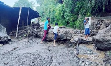 गंबरपुल में आई बाढ़ ने मचाई तबाही