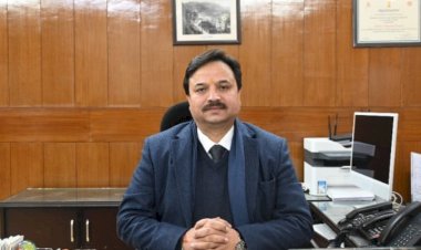 पटवारी और कानूनगो के मोबाइल नंबर होंगे सार्वजनिक - अनुपम कश्यप