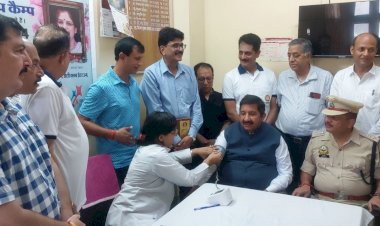 समाज सेवा के क्षेत्र में स्व. स्वदेश चोपड़ा का रहा सराहनीय योगदान: मुकेश अग्निहोत्री