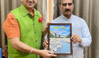 मुख्यमंत्री ने सांगला वैली पर आधारित वृत्तचित्र का ब्रोशर व टीजर जारी किया