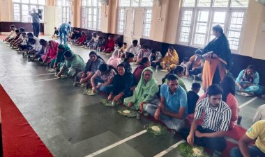 टौर के पत्तल में लंगर परोसने की तारादेवी मंदिर से हुई शुरुआत जिला के सभी मंदिरों में हरी पत्तल में लंगर परोसने की है योजना