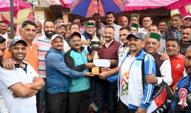 31 करोड़ से पक्की होगी झगटान क्षेत्र की सड़कें - रोहित ठाकुर