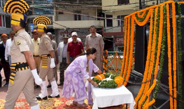 कारगिल विजय दिवस के अवसर पर शहीदों को भावभीनी श्रद्धांजलि अर्पित