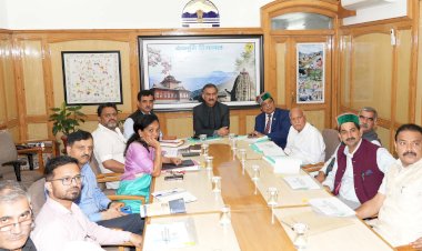 चिकित्सा महाविद्यालयों में प्रदान की जाएंगी विश्व स्तरीय स्वास्थ्य सेवाएं : मुख्यमंत्री