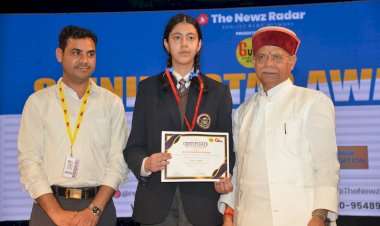 राज्यपाल ने मेधावी विद्यार्थियों को ‘शाइनिंग स्टार अवार्ड’ प्रदान किए