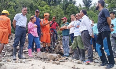 तेरंग में पांचवे दिन भी जारी रहा सर्च अभियान, अभी भी दो लोग हैं लापता