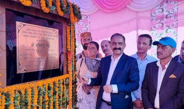 प्रदेश के नए पंचायत भवन एक जैसे ही दिखेंगे - अनिरूद्ध सिंह