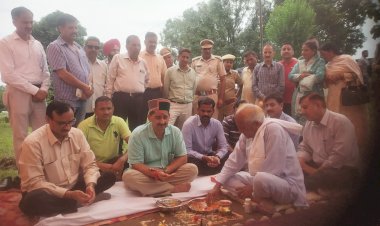 जल संरक्षण के लिए चैक डैम बनाने का प्लान करे वन विभाग: पठानिया