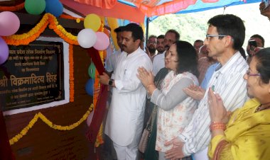 मंडी वृत में सड़कों के निर्माण व रखरखाव पर 127.61 करोड़ रुपये व्यय: विक्रमादित्य सिंह