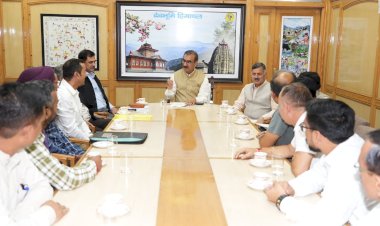 प्रदेश के सभी अधिकारी और कर्मचारी मेरे परिवार के सदस्य : मुख्यमंत्री