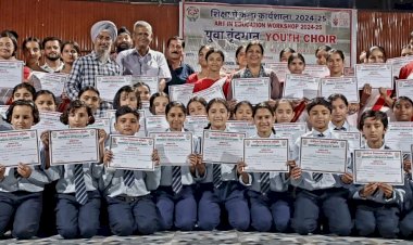 युवा वृंदगान मासिक कार्यशाला का समापन.  बच्चों ने सीखी संगीत की बारीकियां