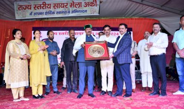 सांस्कृतिक कार्यक्रमों में हिमाचली कलाकारों को दिया जा रहा अधिमान - मुकेश अग्निहोत्री