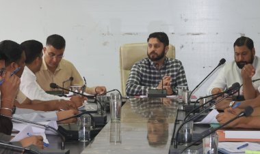 एफसीए के लंबित मामलों के निपटारे के लिए  220 मामलों की हुई समीक्षा