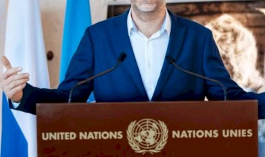 लेखक एथनो-फोटोग्राफर और शांतिदूत अलेक्जेंडर खिमुशिन ने उपायुक्त लाहौल स्पीति से शिष्टाचार भेंट की