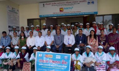 बैंकों की मदद से अपने उद्यम लगाएं महिलाएं: राजेश कुमार कौंडल