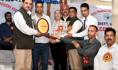 स्वास्थ्य सेवाएं प्रदान करने में फार्मासिस्ट की भूमिका महत्वपूर्ण - संजय अवस्थी