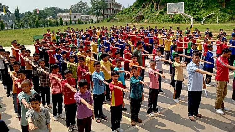 पीएम श्री स्कूल जवाहर नवोदय विद्यालय नाहन  में स्वच्छता पखवाड़ा का आरम्भ