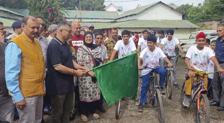 ह्रदय दिवस पर साइकिल रैली का आयोजन, लोगों से साइकिल चलाने और पैदल चलने की अपील