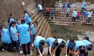 आदर्श मोनाल इको क्लब ने श्रमदान से संवारी बाउड़ी ....नौणी के बाग में लगाया एक दिवसीय कैम्प