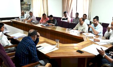 आदर्श ग्राम योजना के कार्यों को अतिशीघ्र पूरा करें: अमरजीत सिंह