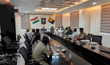 रोड़ सेफ्टी क्लब की बैठक उप पुलिस अधीक्षक रमाकांत ठाकुर की अध्यक्षता में सम्पन्न