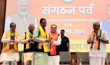 भाजपा हिमाचल प्रदेश का सदस्यता लक्ष्य पूरा, जेपी नड्डा ने दिल्ली में किया बिहारी लाल शर्मा को सम्मानित