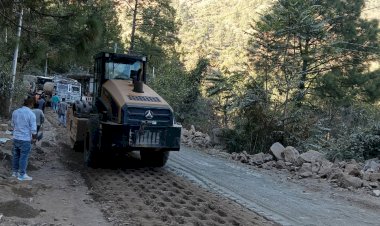 बंजार बठाहड़ सड़क मार्ग पर एफडीआर तकनीक से विस्तारीकरण कार्य का ट्रायल शुरू