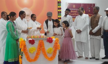 दीपावली भी  अपने भीतर के प्रकाश का प्रतीक ...बीके रमा दीदी