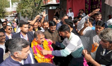 मुख्यमंत्री ने बिलासपुर में प्रदेश की पहली डिजिटल लाइब्रेरी का शुभारम्भ किया