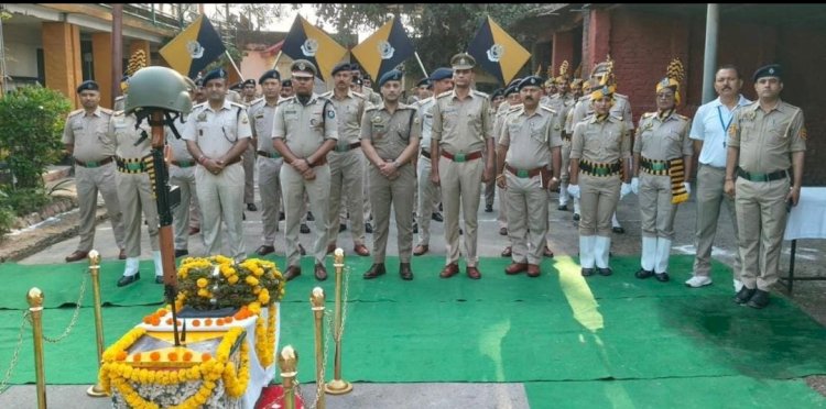 पुलिस स्मृति दिवस मनाया, शहीद जवानों को दी श्रद्धांजलि