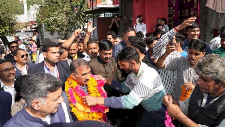 मुख्यमंत्री ने बिलासपुर में प्रदेश की पहली डिजिटल लाइब्रेरी का शुभारम्भ किया