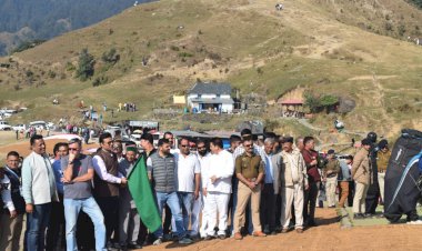 बिलिंग दुनिया की सर्वोत्तम पैराग्लाइडिंग साइटों में शुमार*