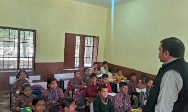 नोडल अधिकारी ने स्कूलों में जांची ‘परख’ राष्ट्रीय सर्वेक्षण 2024 की तैयारियां