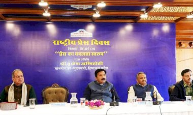 तकनीक ने बदला पत्रकारिता का स्वरूप, पत्रकारिता के मूल्य बनाए रखे मीडियाः मुकेश अग्निहोत्री