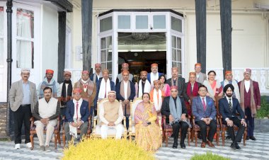 राज्यपाल ने उत्तराखंड और झारखंड के नागरिकों को किया सम्मानित