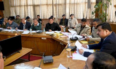 लोगों के अधिकारों का हनन नहीं होगा बर्दाश्त - उपायुक्त