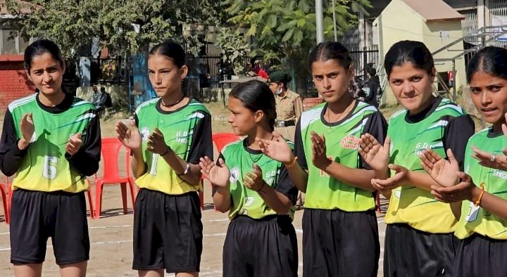 अंतर महाविद्यालय की खो खो प्रतियोगिता नाहन में शुरू, विधायक अजय सोलंकी ने किया प्रतियोगिता का शुभारंभ