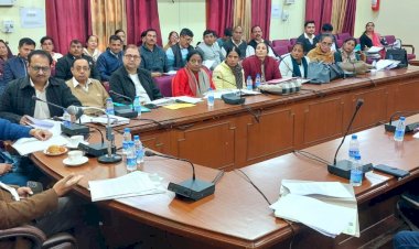 पीएम आदर्श ग्राम योजना में 23 गांवों के विकास पर खर्चे जा रहे 3.59 करोड़ - एडीसी