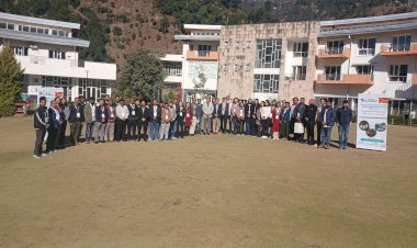 उपायुक्त ने किया पर्वतीय क्षेत्रों की सड़कों के रखरखाव पर आयोजित प्रशिक्षण कार्यक्रम का शुभारम्भ