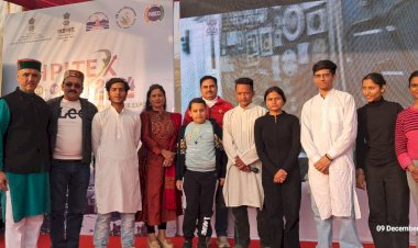 व्यापार मेले में नुक्कड़ नाटक से यातायात सुरक्षा पर विशेष संदेश