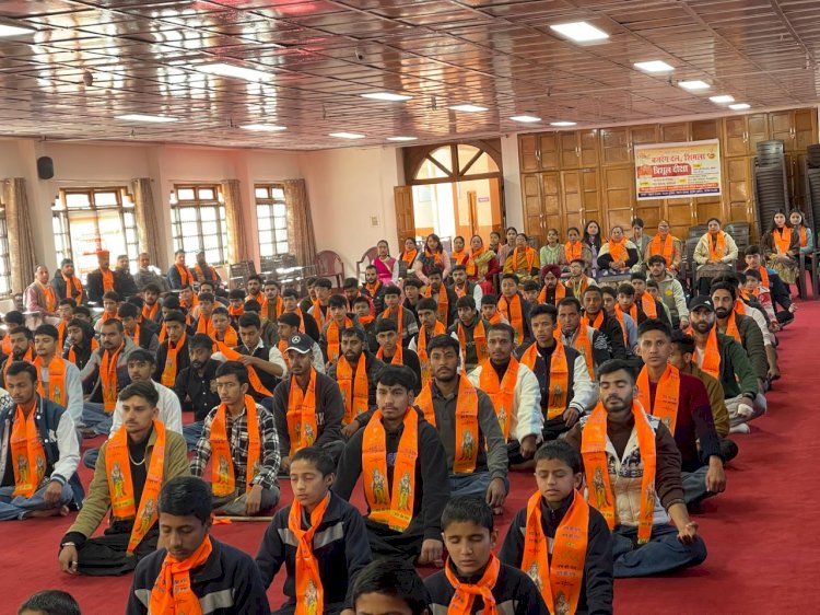 बजरंग दल शिमला ने 501 युवाओं को दी त्रिशूल दीक्षा : युवा बोले- धर्म, बहन-बेटी, गायों की रक्षा के लिए सदैव खड़े रहेंगे...