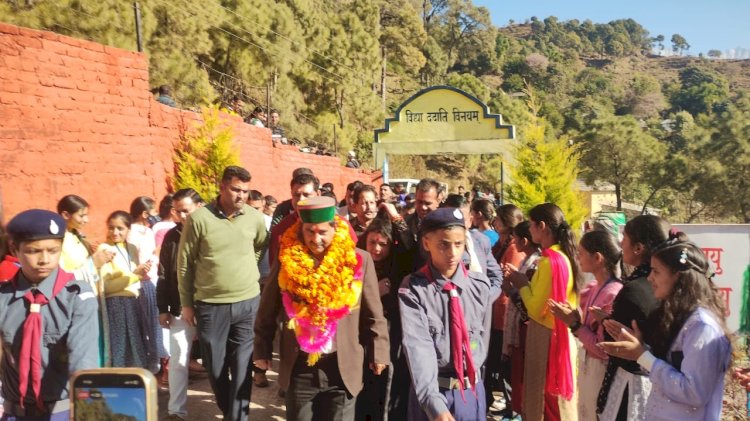 दो वर्षों में हुई सात गारंटियां पूरी, चरणबद्ध तरीके से होंगी सभी गारंटियां साकारः पठानिया